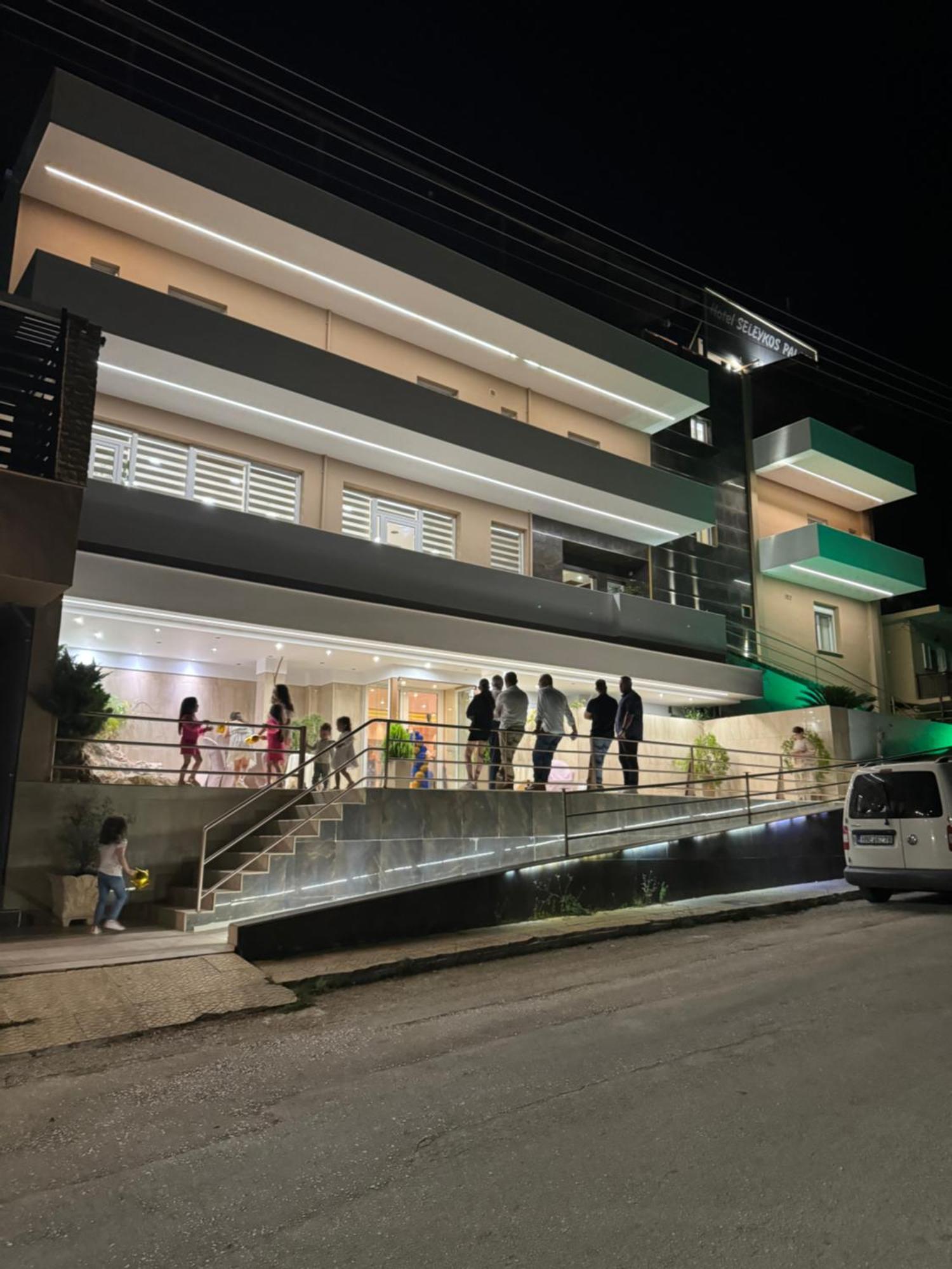 Selefkos Palace Igoumenitsa Exterior foto